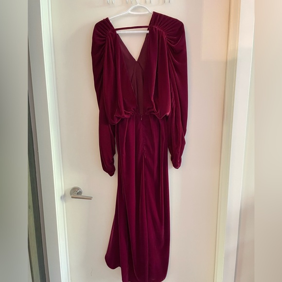 ASOS maroon velvet dress, size 4 - Picture 2 of 2